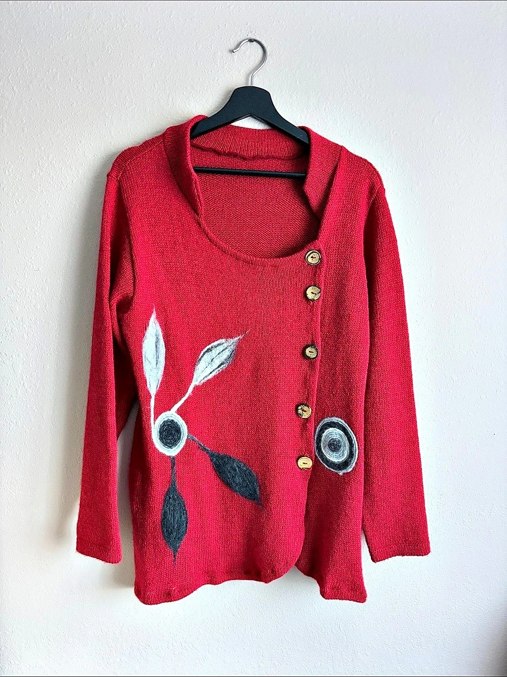 Granny Chic Floral Appliqué Red Cardigan Size Large